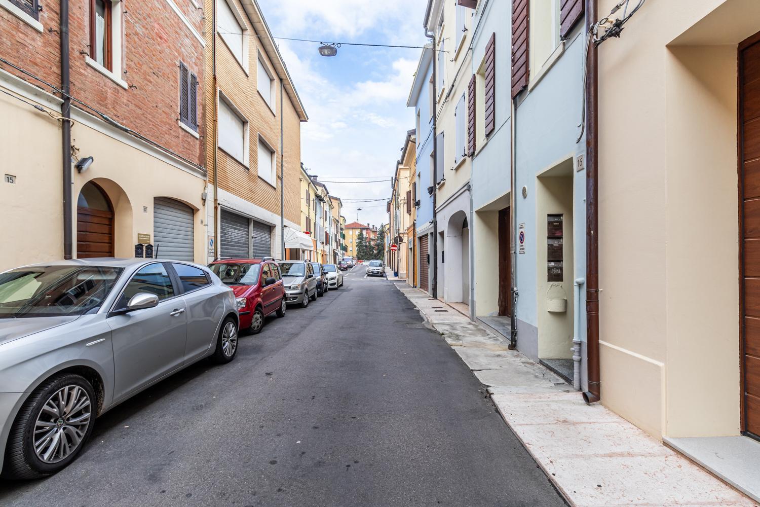 Ca 'Pico With Wifi-Few Steps From Center Mirandola Exterior foto
